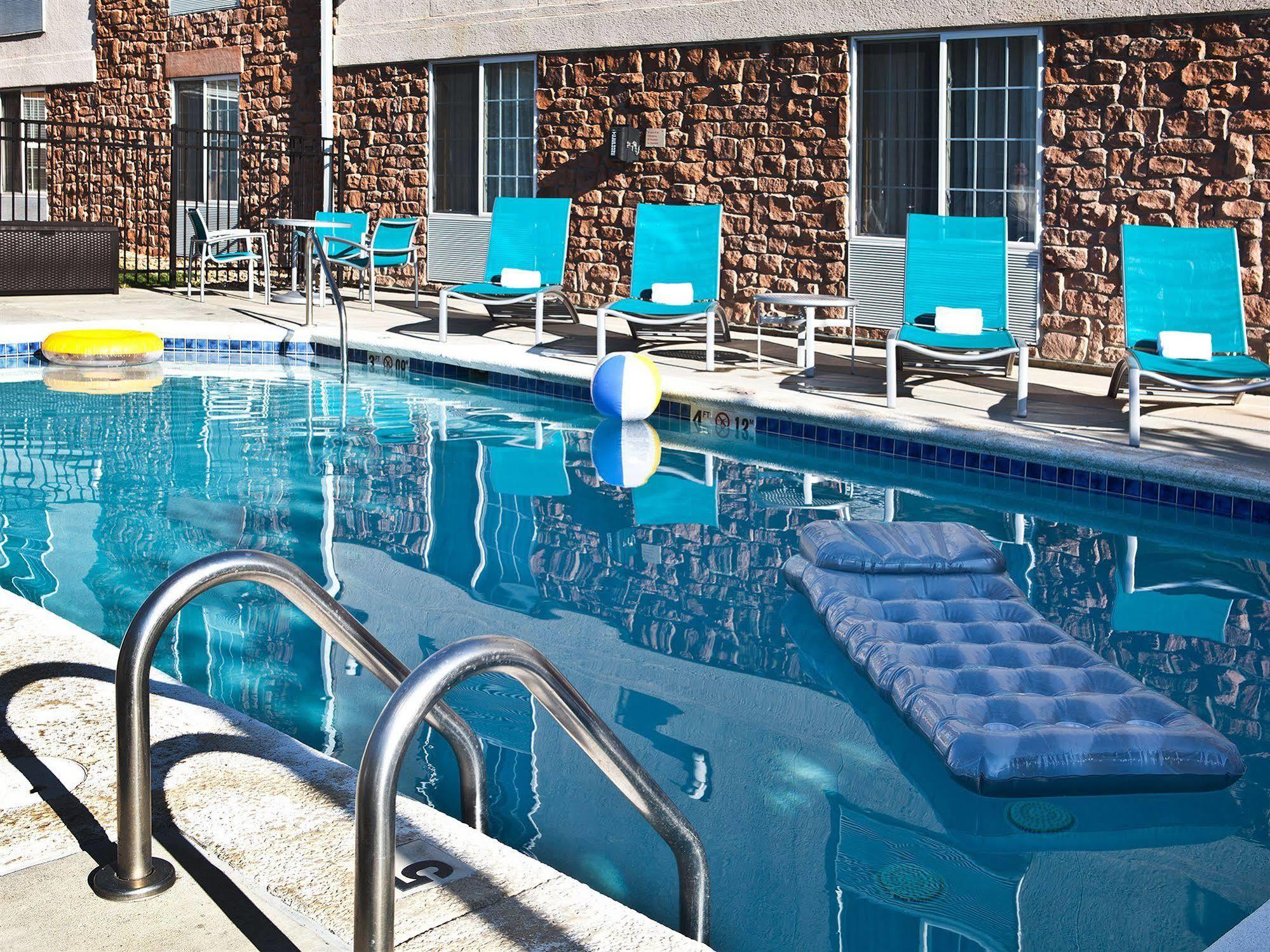 TownePlace Suites Colorado Springs Exterior foto